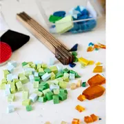 Atelier Mosaïque à la manière de Space Invader [LSF et FR]