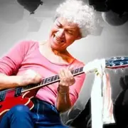 Atelier musical Les Mamies Guitare