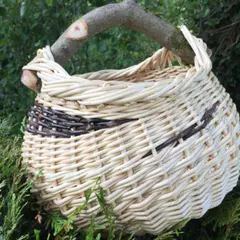 Atelier panier rond en osier à La Petite-Pierre (67)