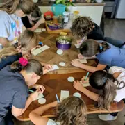 Atelier parent/enfant création d'un grimoire à Villefranche (69)