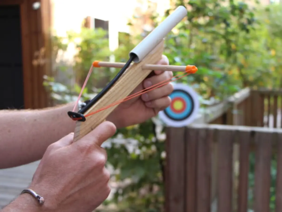 Atelier parent/enfant Fabrique ton arbalète  à Paris
