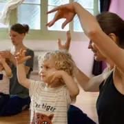 Atelier parent/enfant Histoires & comptines signées à Paris