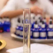 Atelier parfum Découverte parfumée à Paris 4ème