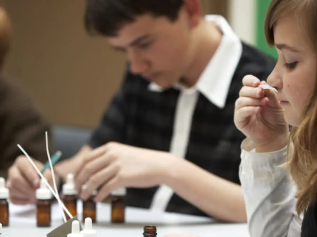 Atelier parfum interactif Happy nez ado à Paris 7ème