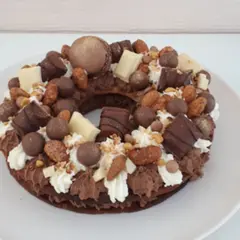 Atelier pâtisserie d'un Number Cake à Lorleau (27)