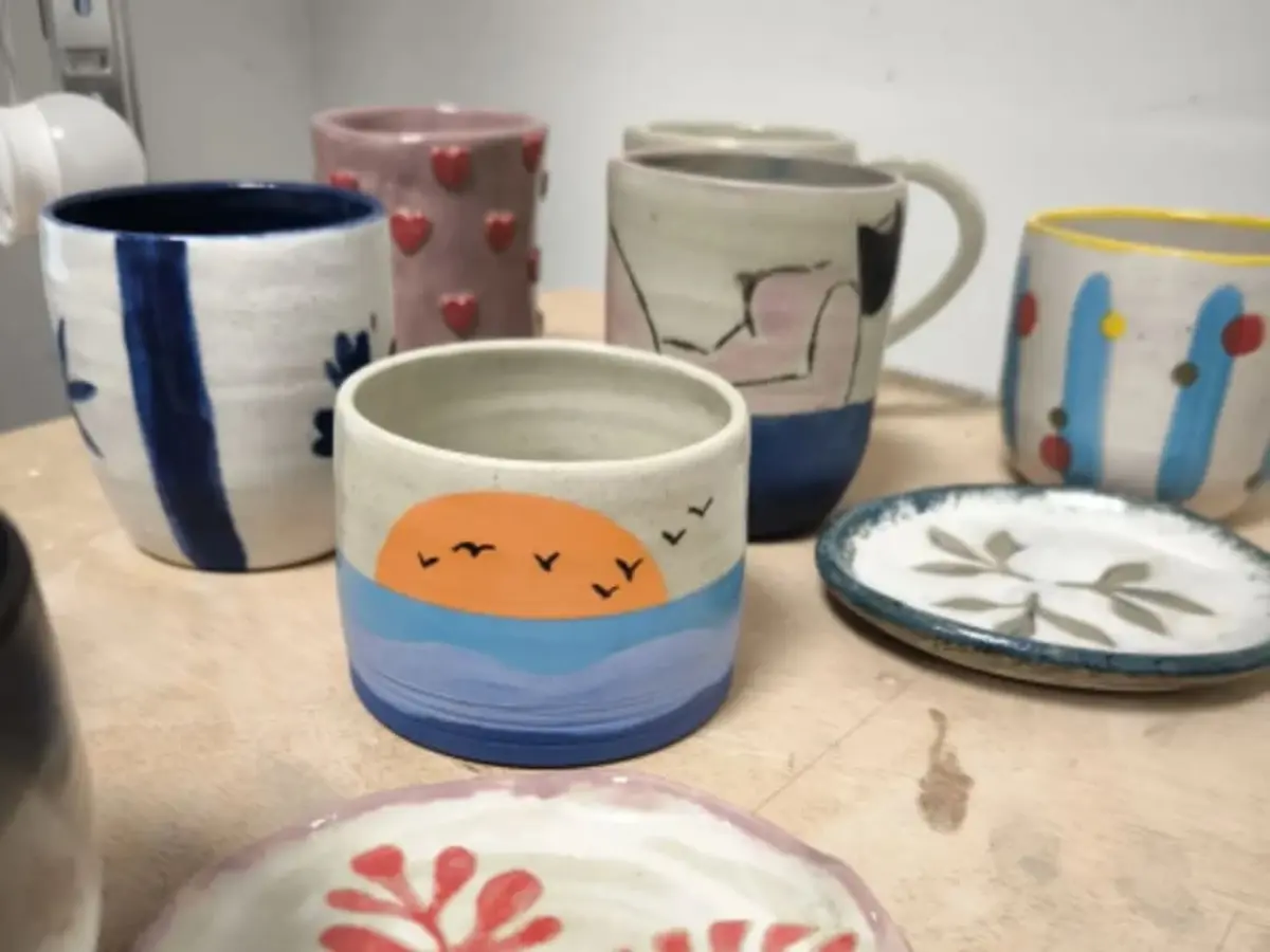 Atelier peinture sur céramique à Montpellier (34)