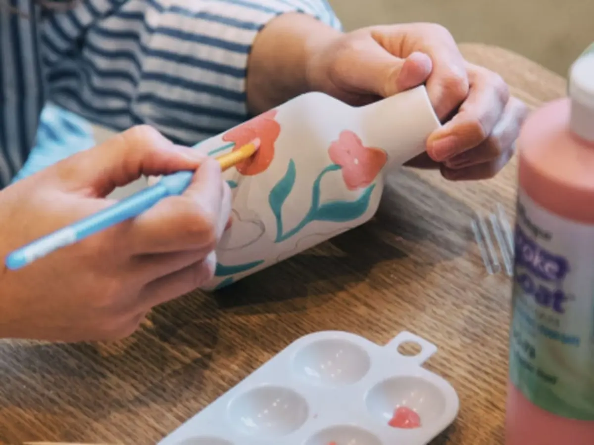 Atelier peinture sur céramique à Ville d'Avray (92)