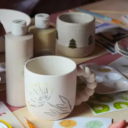 Atelier peinture sur Céramique avec Justine - La Cabane Blanche