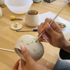 Atelier peinture sur céramique & gourmandise à Libourne (33)