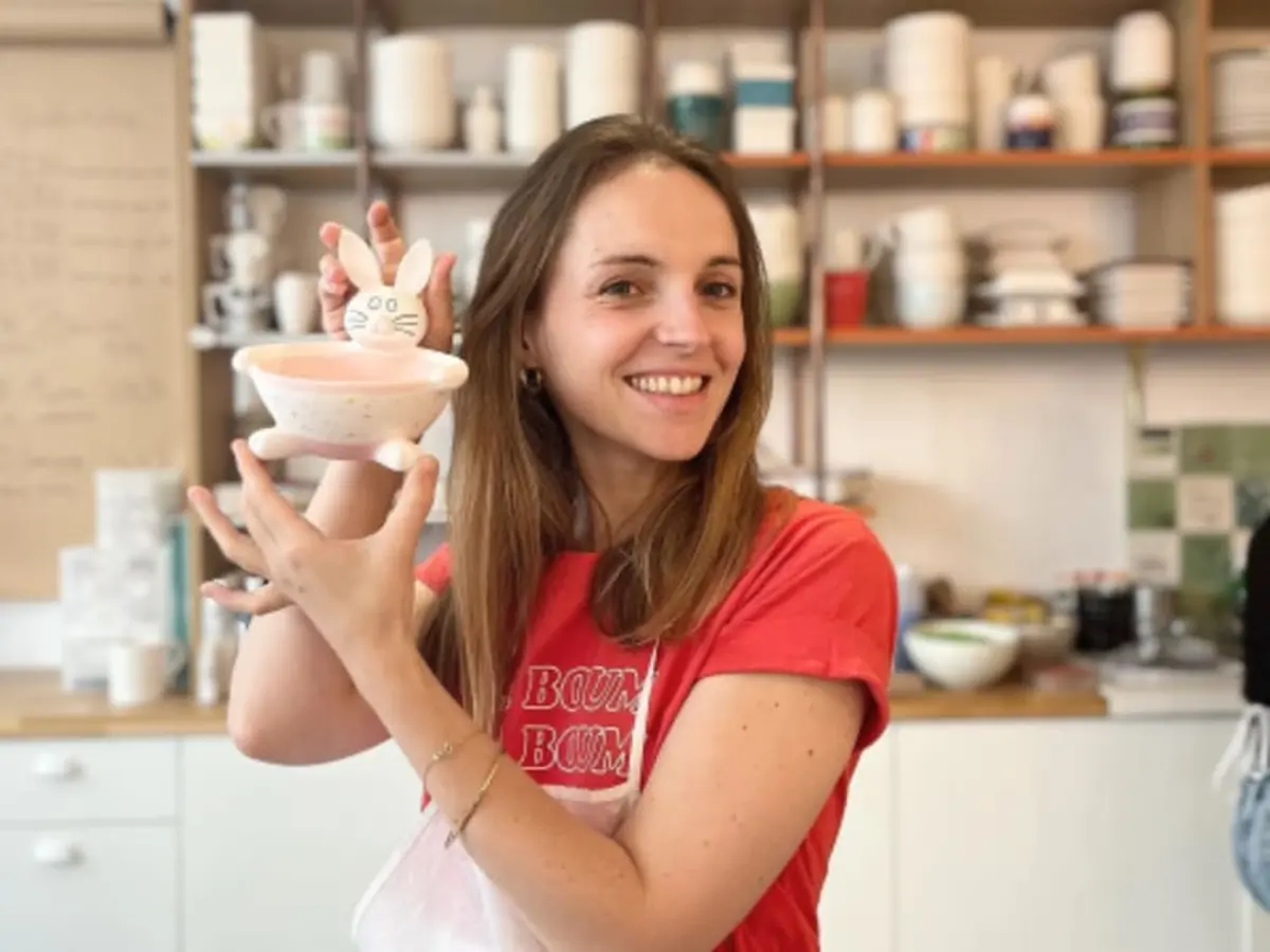 Atelier peinture sur céramique & goûter à Paris 14ème
