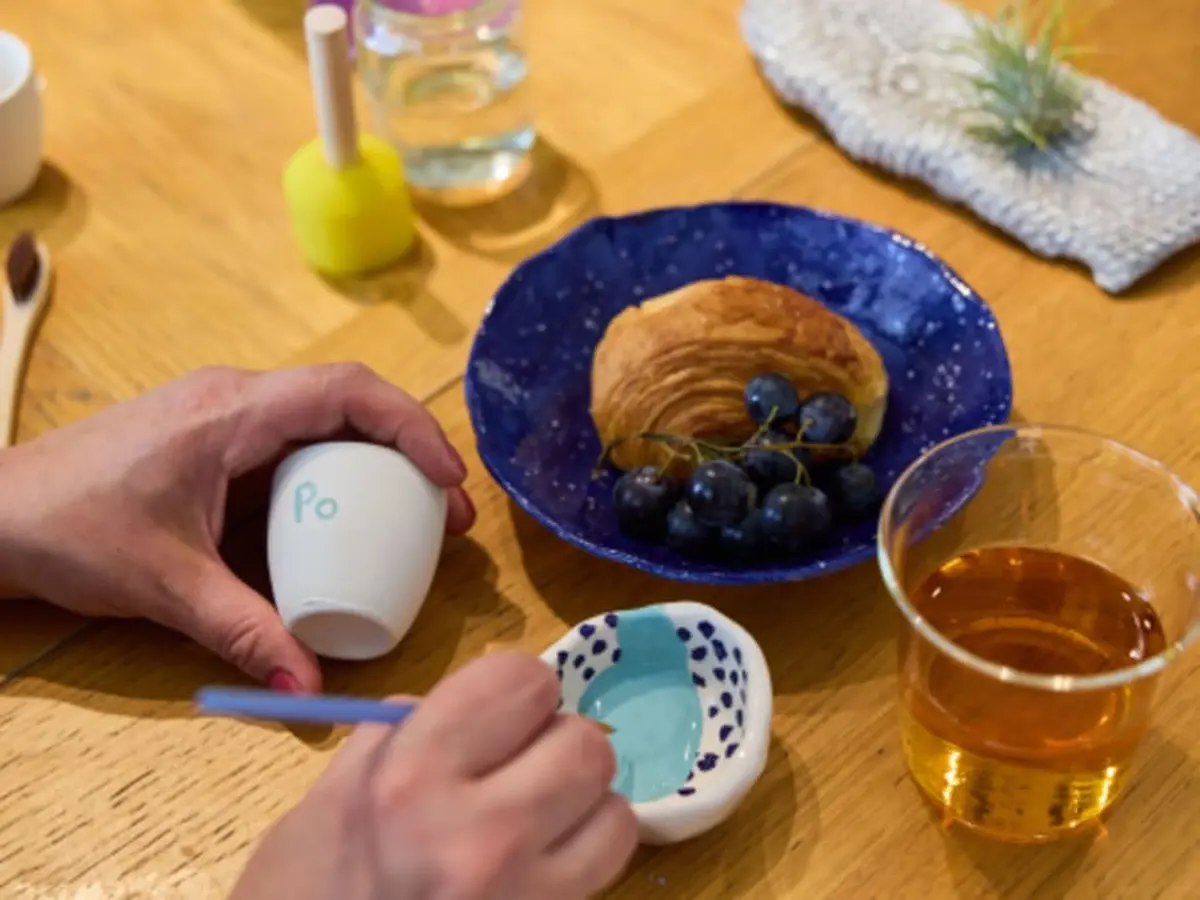 Atelier peinture sur céramique & Goûter à Paris 10ème