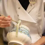 Atelier peinture sur faïence émaillée