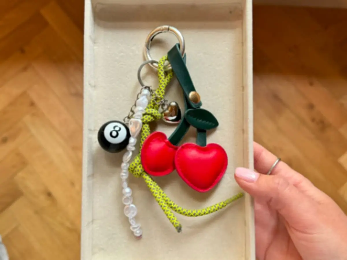 Atelier personnalisation d'un bijou de sac avec charms à Nancy