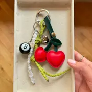 Atelier personnalisation d'un bijou de sac avec charms à Nancy