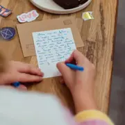 Atelier petit-déjeuner Ecrivez à votre moi du futur à Paris 11