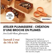Atelier plumasserie : création d'une broche en plumes