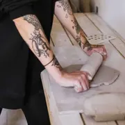 Atelier pot de fleur en céramique à Sevran (93)