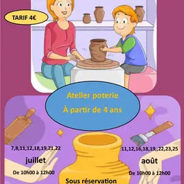 Atelier poterie enfants, en août , au musée de la poterie