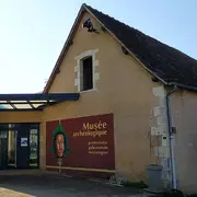 Atelier préhistoire : maquette d'hypocauste et décoration chez les Romains
