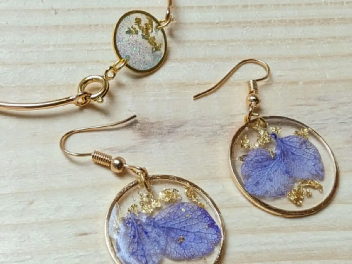 Atelier privé bijoux en résine UV à La Rochelle (17)