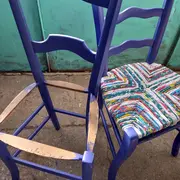 Atelier rempaillage de chaise en tissu