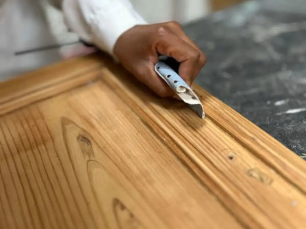 Atelier rénovation et relooking meuble en bois à Bordeaux (33)