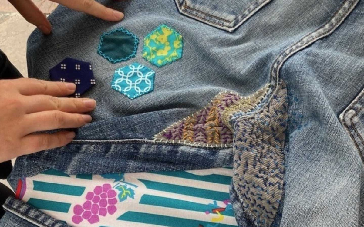 Atelier : s'appliquer à embellir sa garde-robe