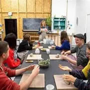 Atelier salière et poivrière en céramique à Chaudes-Aigues (15)