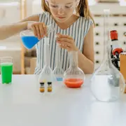 Atelier sciences rigolotes 3-10 ans à Rosny-sous-Bois (93)