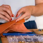 Atelier tote-bag en cuir à Annecy (74)