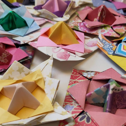 Atelier Toupies en origami