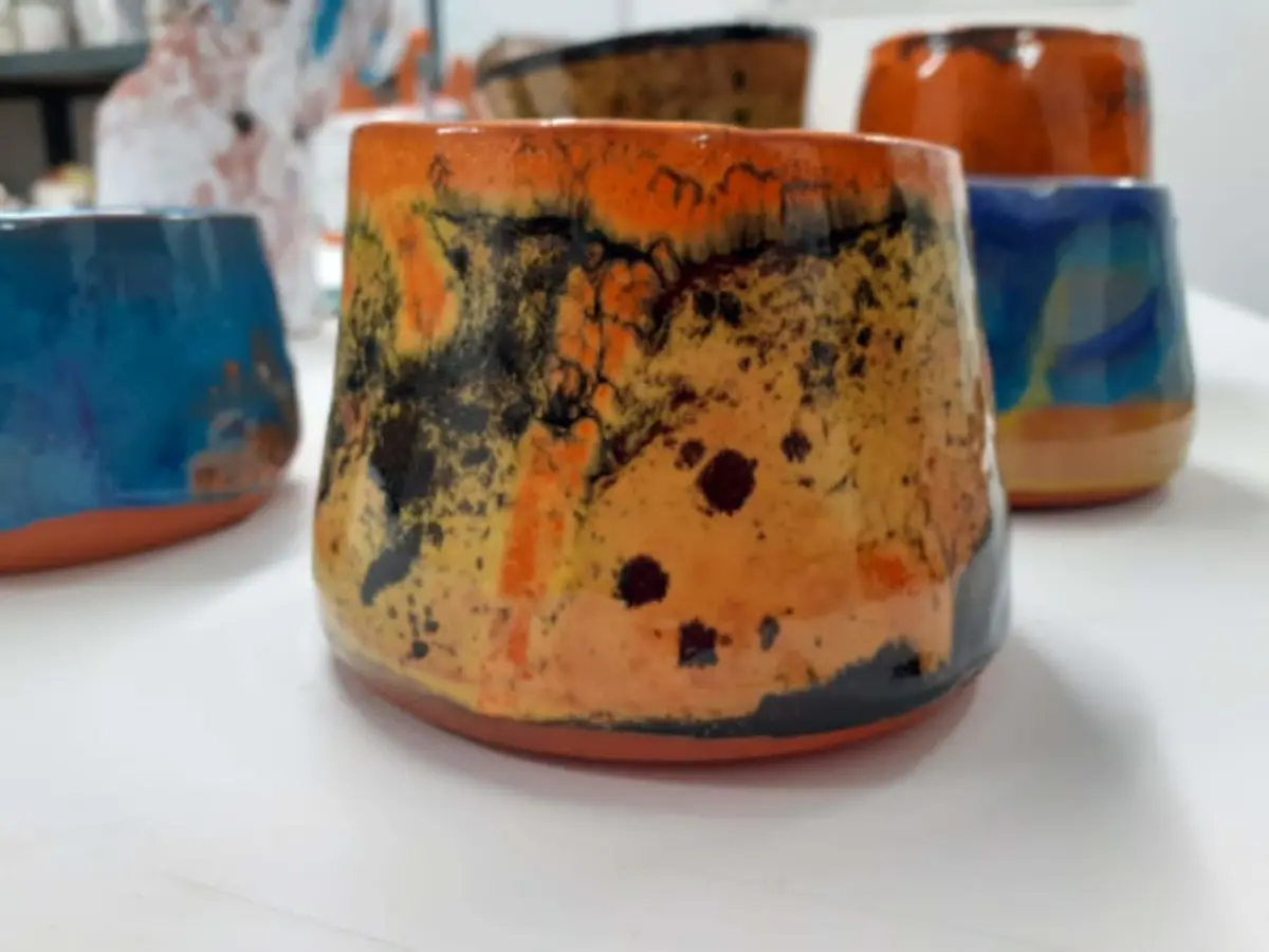 Atelier tournage en céramique à Corseul près de Dinan (22)