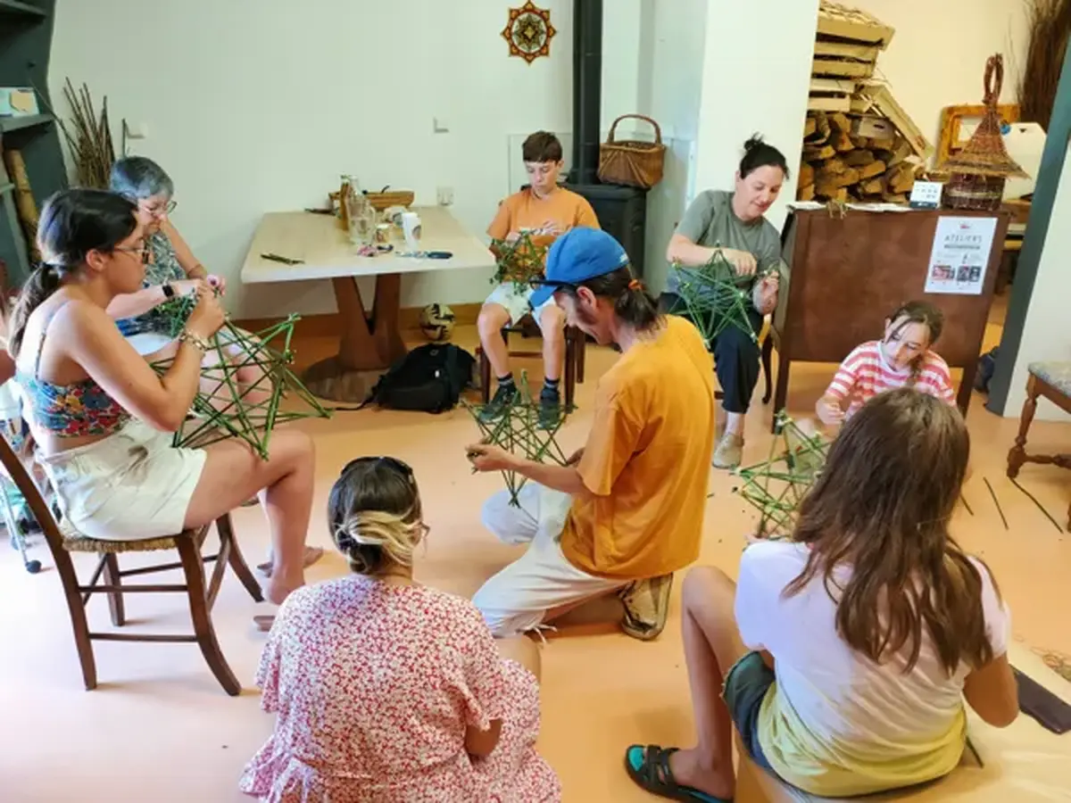 Atelier Vannerie : Dodécaèdres étoilés