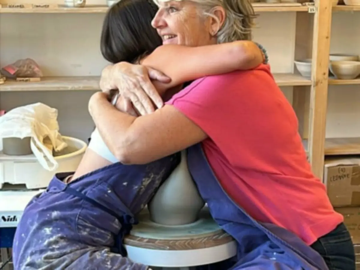 Atelier Vase câlin, modelage à 2 à Paris 16ème