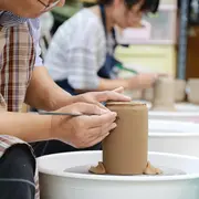 Ateliers thématiques de poterie