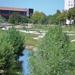 3 spots au bord de l'eau à tester au plus vite !
