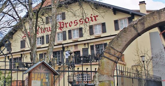 Auberge au Vieux Pressoir Bollenberg : le carrefour gourmand