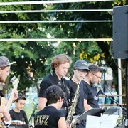 Auditions des classes de guitare électrique, basse et batterie