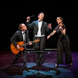 Auditorium Sophie Dessus : Trois, Quatre...