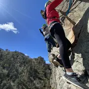 Aventures Verticales - Demi-Journée Via-Ferrata Ados & Adultes