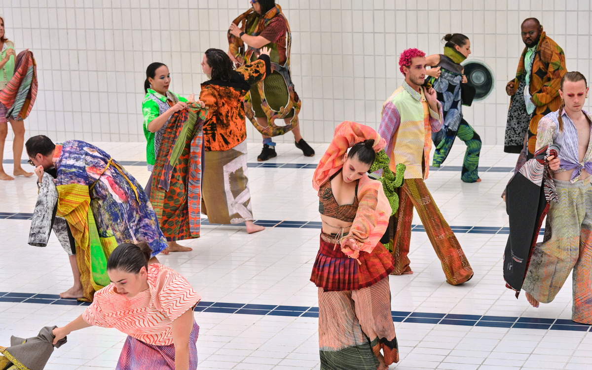 B.Painted Show (2025)