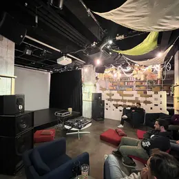 Salon d'écoute - Longevity Music School