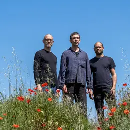 TRIO M. DONARIER (Saxophones) / M. CODJIA (guitares) / J. QUITZKE (Batterie)