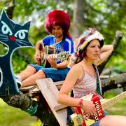 Bab Et Les Chats En Famille