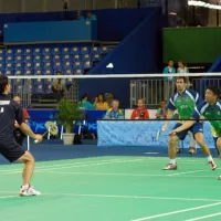 Le badminton est un sport de raquette où les échanges peuvent atteindre des vitesses folles. &copy; Wilson Dias/Abr