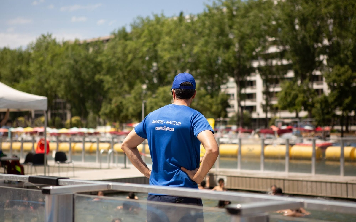 Paris Plages, au bassin de la Villette