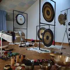 Bain sonore, Bain de gong