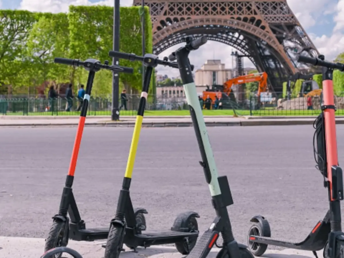 Balade à trottinette électrique à Paris