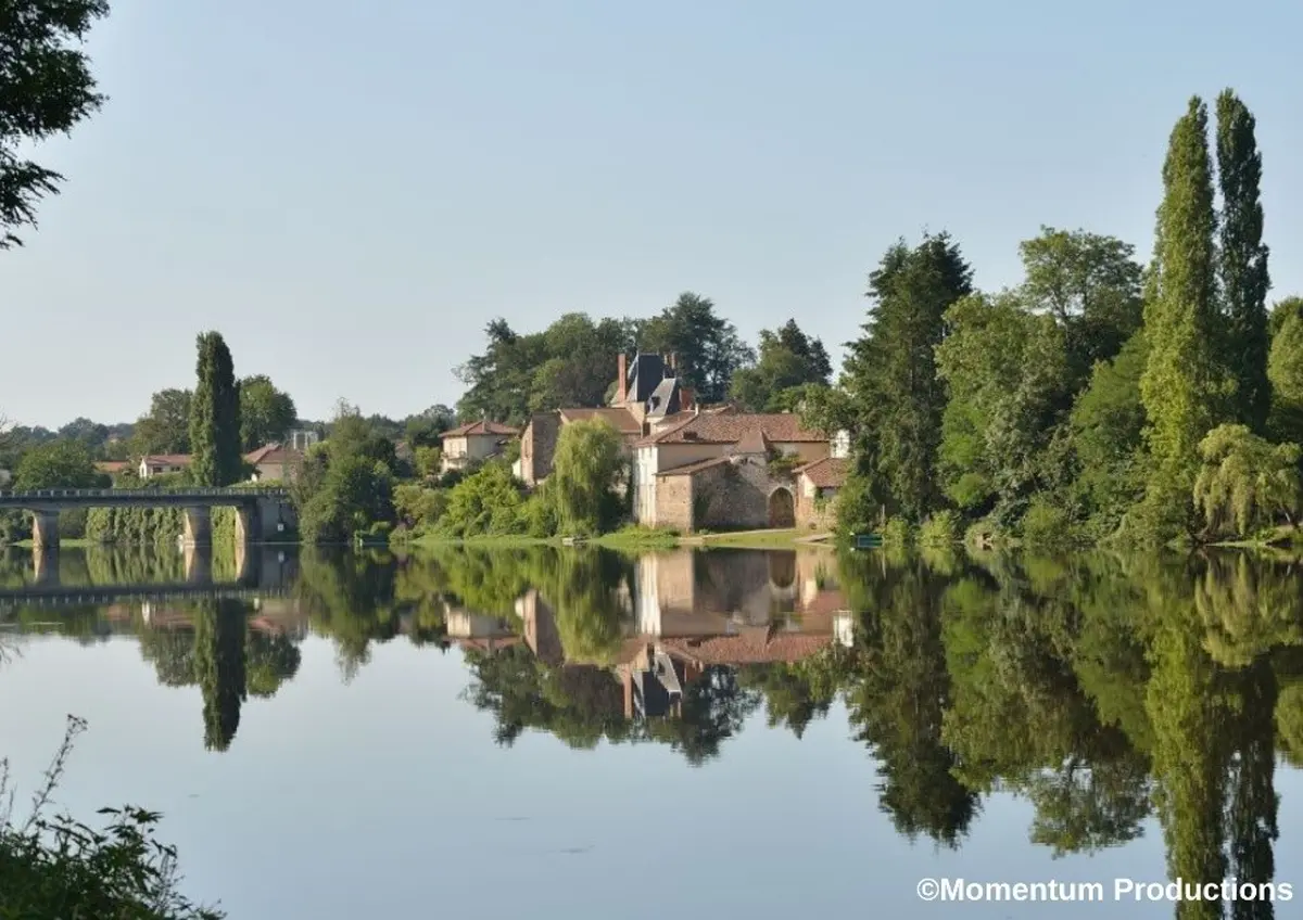 Balade accompagnée d'Availles-Limouzine