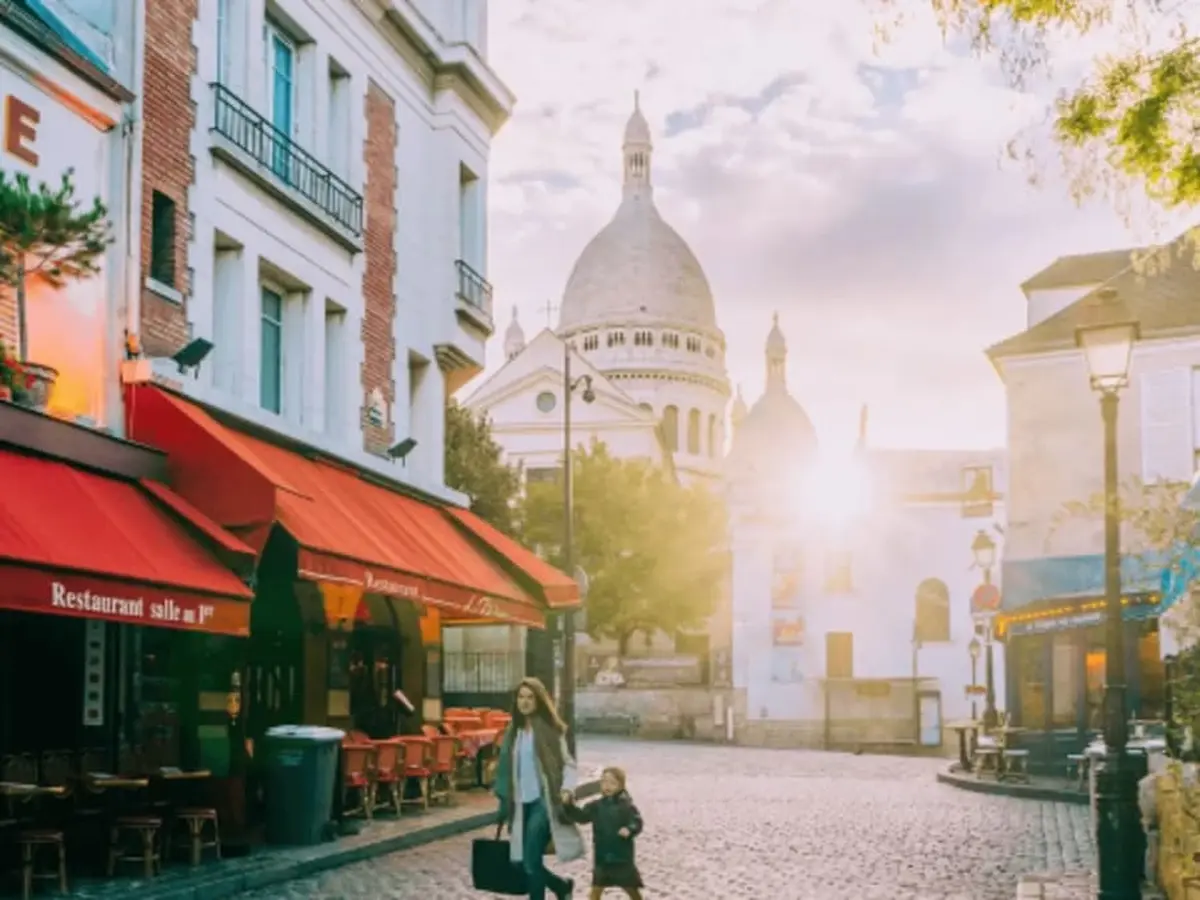 Balade Amour Montmartre en TukTuk